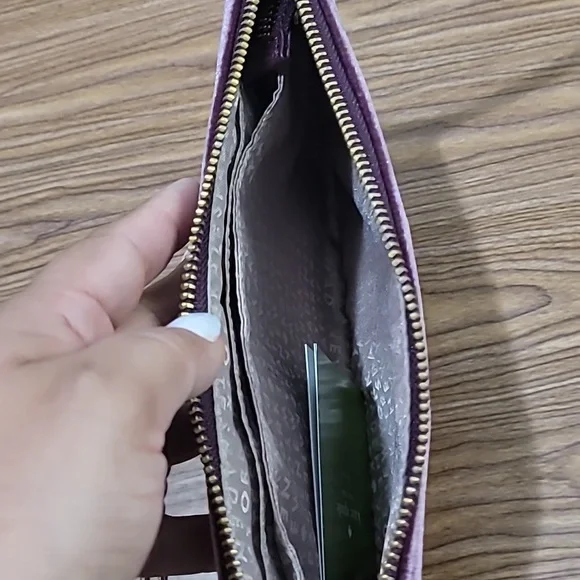 Kate Spade 💎Purple Velvet Clutch - Picture 4 of 10